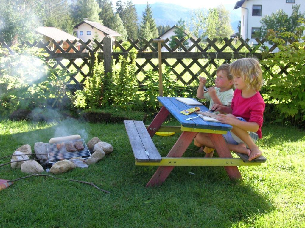 Appartement-Pension Familie Gewessler Bad Mitterndorf Zewnętrze zdjęcie